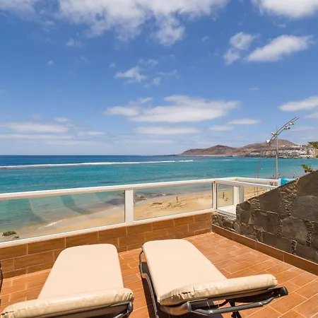 By Playa De Canteras Holiday home